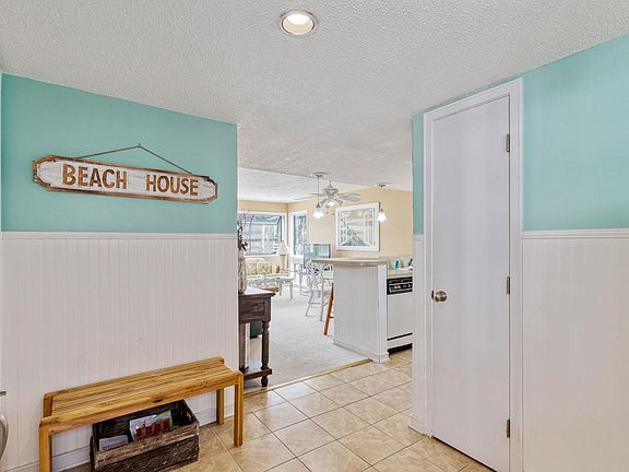 2nd image of 351 Lake Arrowhead Rd. #02-206