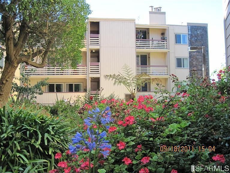 1st image of 303 Philip Dr APT 206