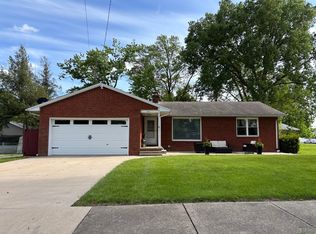 1007 W Bridge St, Streator, IL 61364