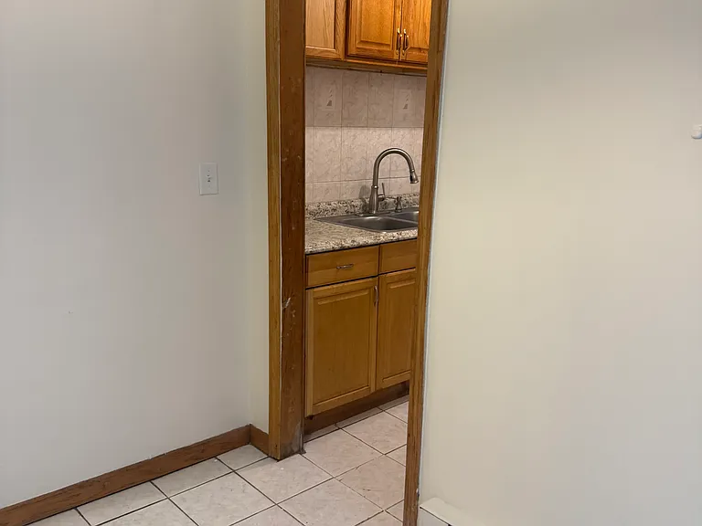 6 Marble St #1 — Photo 12