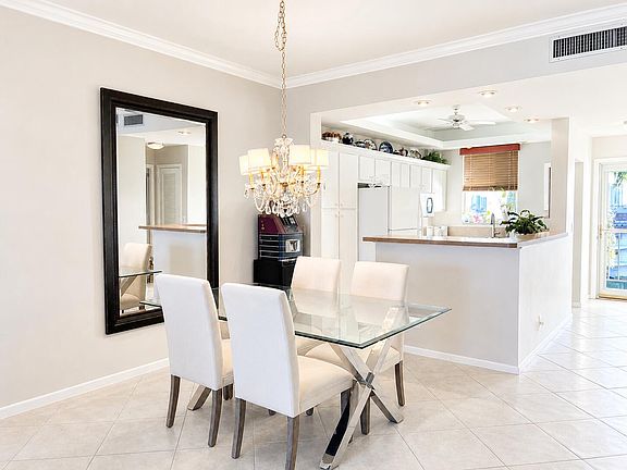3rd image of 100 Paradise Harbour Boulevard #506