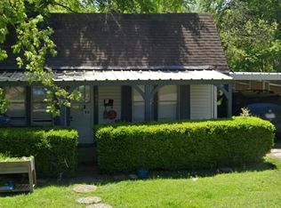 9026 San Benito Way, Dallas, TX 75218