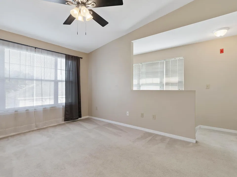 33201 Harbour Vista Cir