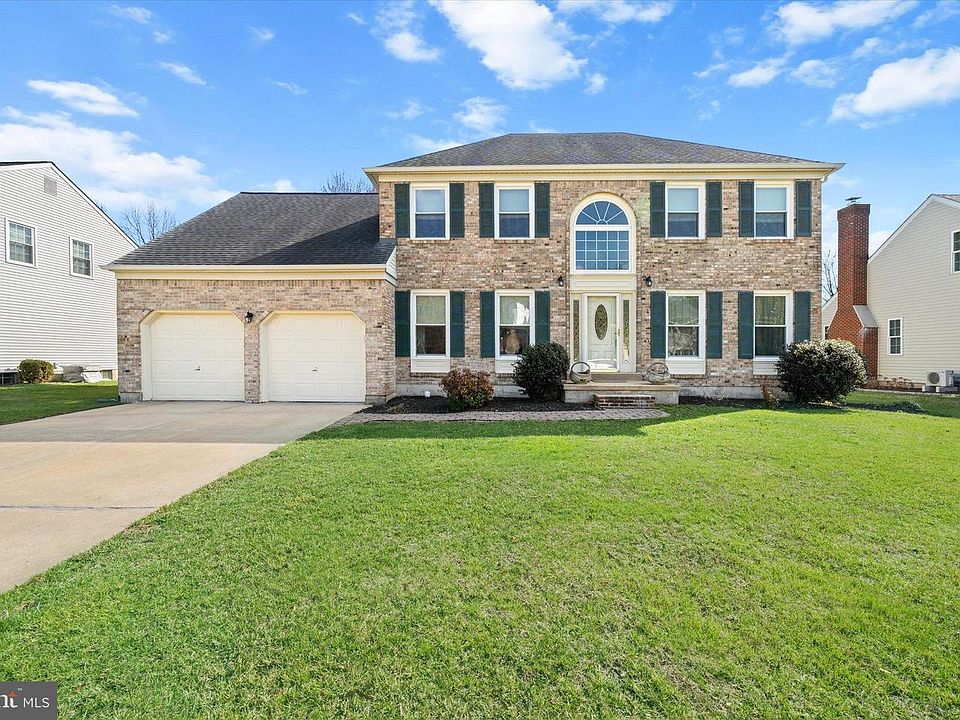 1st image of 161 Woodland Rd