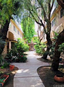 17123 Roscoe Blvd Unit 9, Northridge, CA, 91325