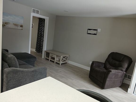 3rd image of 1090 Myrtle Ave
