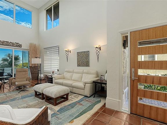 4th image of 3530 Mistletoe Ln