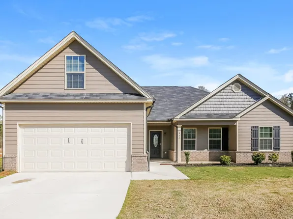 844 Pinnacle Dr, Winder, GA 30680