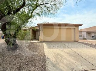 8972 E Mayberry Dr, Tucson, AZ 85730