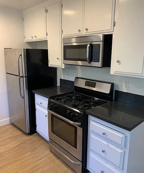 3621 McLaughlin Ave — Photo 10