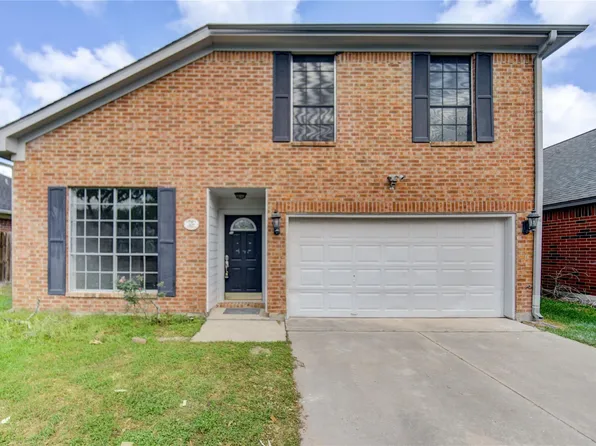 308 N Ranch House Rd, Angleton, TX 77515