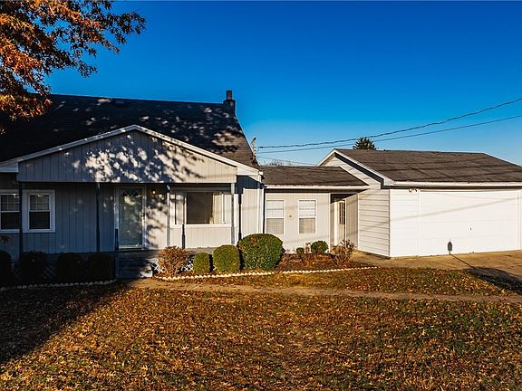 2nd image of 70 Meadow Ln
