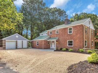 148 Maple Hill Rd, Huntington, NY 11743