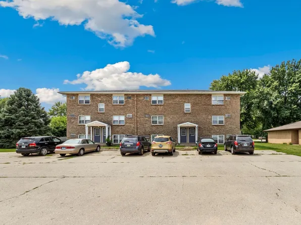 1201 Dixon Rd, Rock Falls, IL 61071
