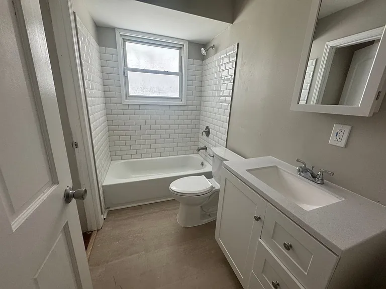 9744 Lanier Dr — Photo 9