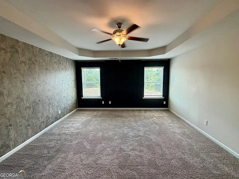 7091 Gladstone Cir — Photo 16