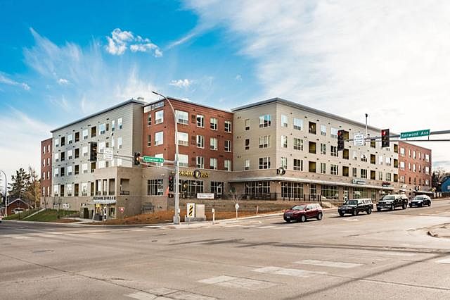 1st image of 1515 Kenwood Ave APT 219