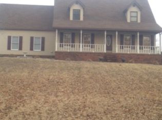 165 Shamrock Dr, Madisonville, KY