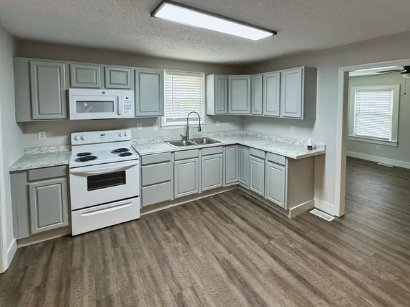 329 Todd St, Belmont, NC 28012