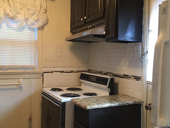 5th image of 3925 Alamo Ave APT C