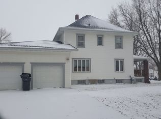 504 E 2nd St, Freeman, SD 57029