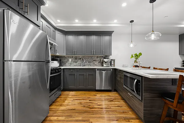 Sold by Ilite Realty Inc | media 7