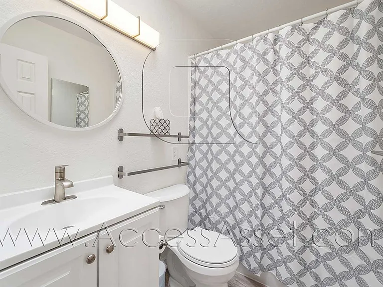 1636 Zoro Way — Photo 7