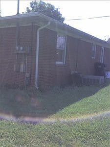 3rd image of 822 Lynnwood Way