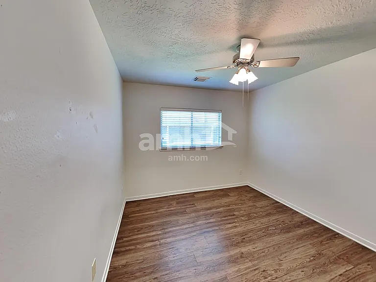 802 Cherry Blossom Dr — Photo 22