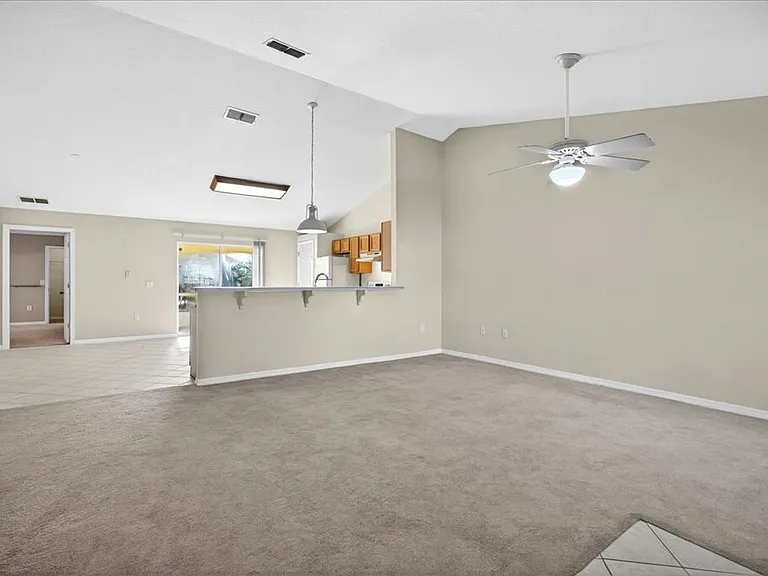 25 Rainstone Ln #A — Photo 8