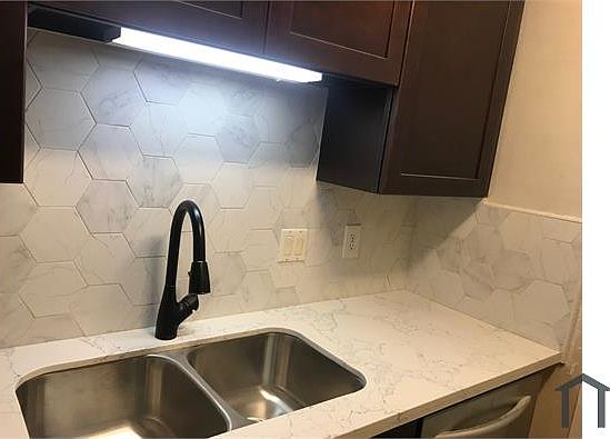 5th image of 7555 Katy Fwy APT 57