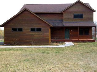 3234 Strand Rd, Duluth, MN 55803