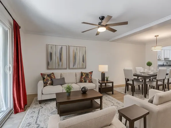 10216 Regal Oaks Dr APT C, Dallas, TX 75230