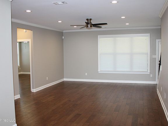 5th image of 912 Lanere Dr