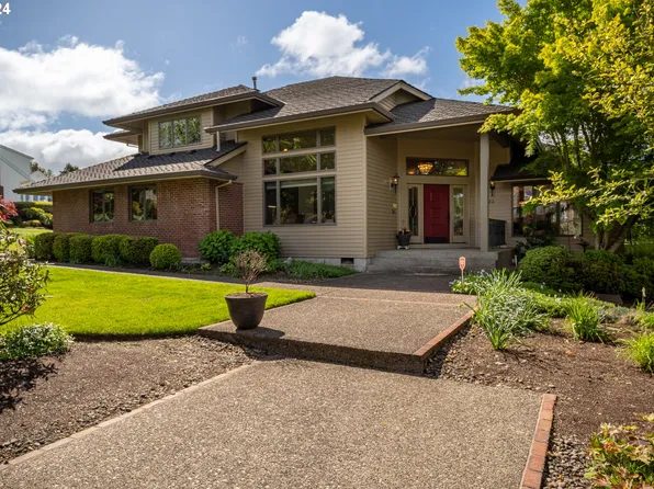 20180 SW Inglis Dr, Beaverton, OR 97007