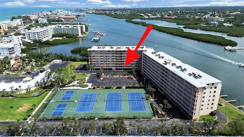 Building Photo - Gulf Blvd