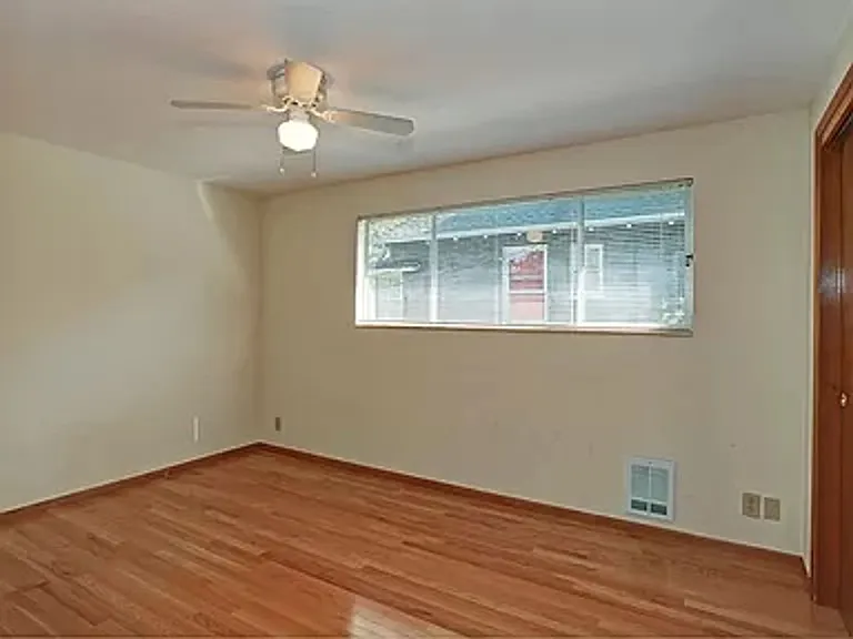 West Etruria Apartments — Photo 4