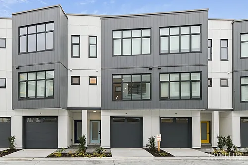 177 175a St #19 Photo 1