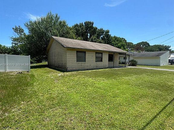 4th image of 6100 Tangelo Dr