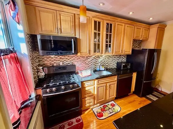 601 79th Street image 7 of 11