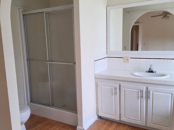 5th image of 225 Prospect Rd