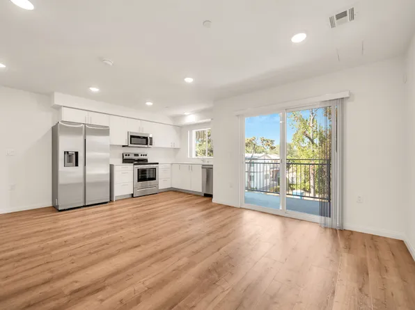 11514 Cumpston St #401, North Hollywood, CA 91601