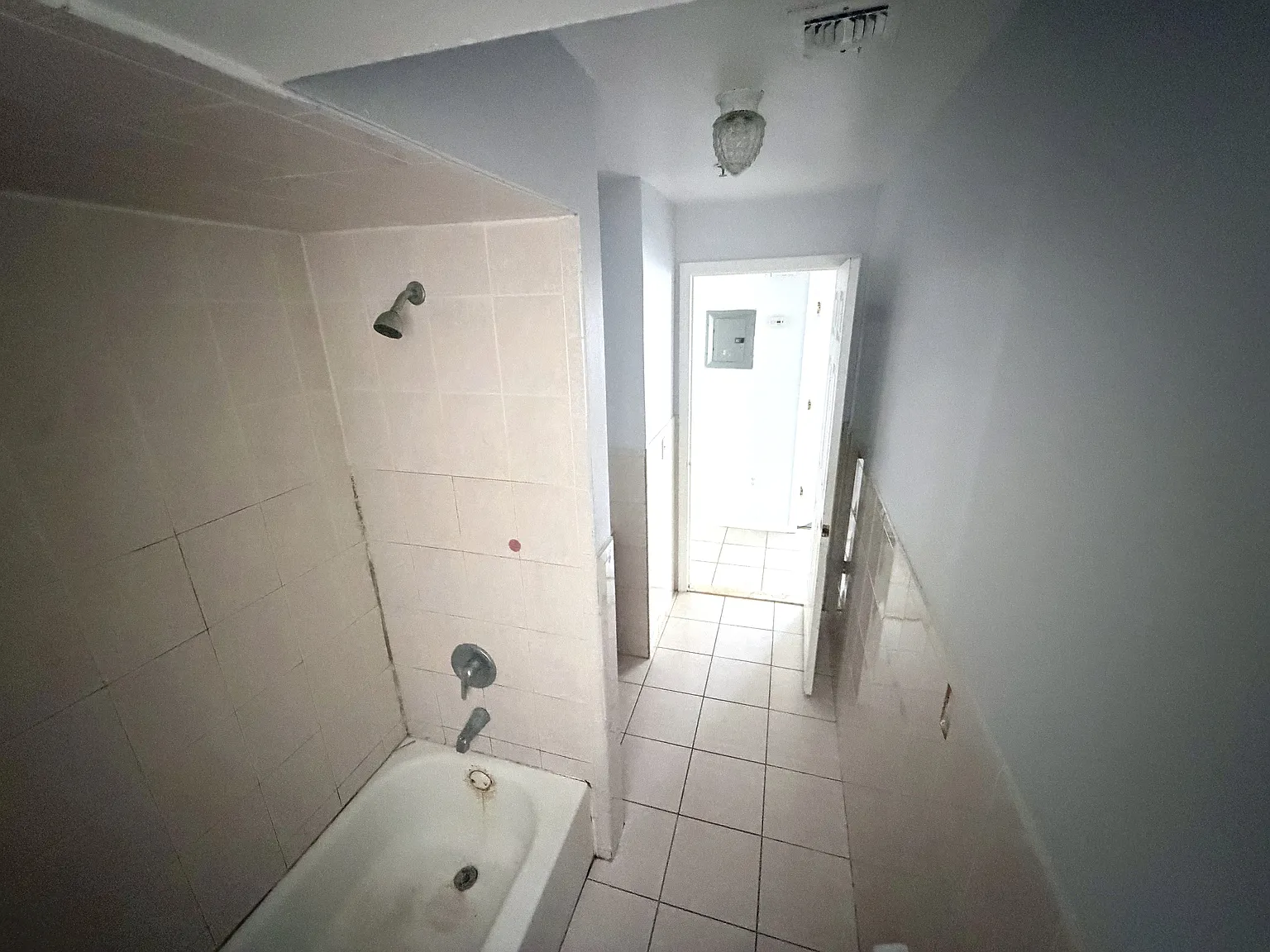 2 bed, $2,250 — Photo 3
