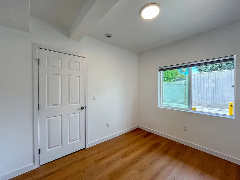 905 Gaviota Ave, Long Beach, CA 90813 — Photo 41