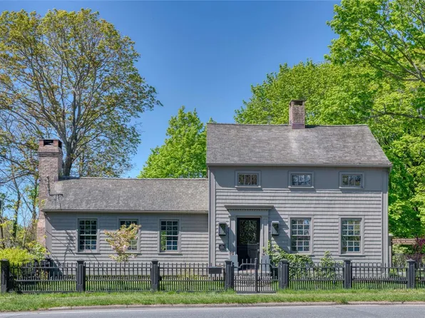 1155 Main Street, Greenport, NY 11944