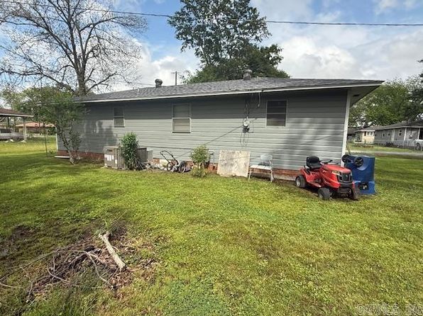 611 N Harrison, Carlisle, AR 72024