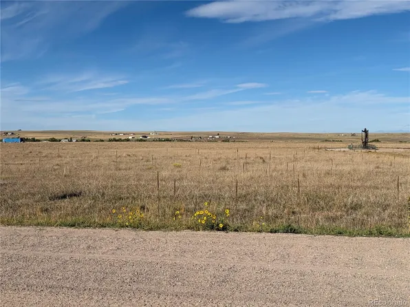 44225 Wolf Creek Drive, Bennett, CO 80102