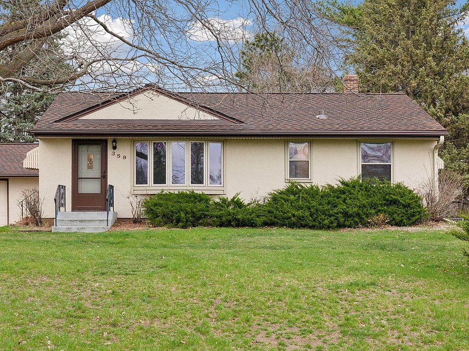 1st image of 359 Sandhurst Dr W