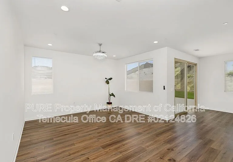 4237 Ladrillo St — Photo 2