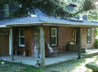 399 McClain Rd, Beaver Falls, PA 15010